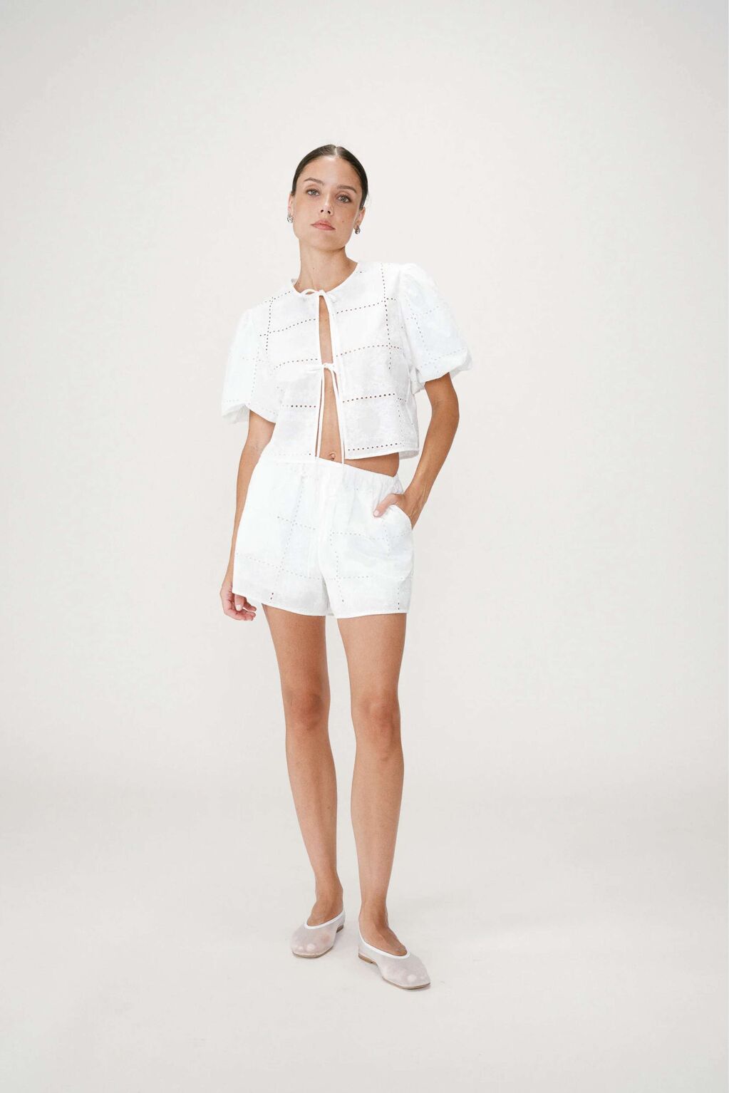 GRACE & MILA: SHORT BORDADO - casa-go--kotta--71-.jpg