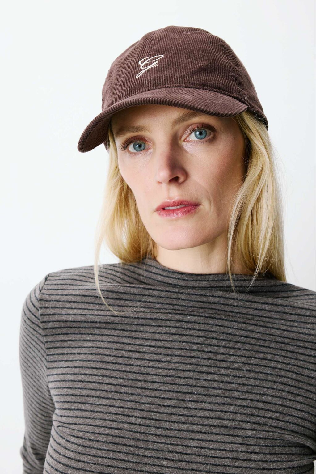 GRACE & MILA: GORRA ALONA CHOCOLATE - casa-gokotta--70-.jpg
