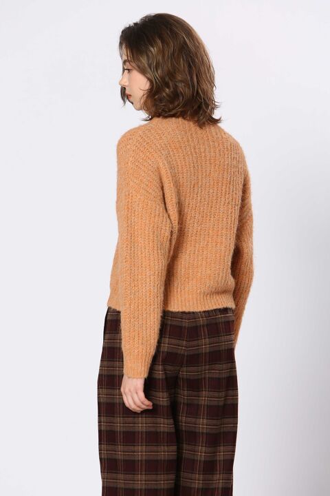 JERSEY CON CUELLO ALTO - 3-11793.jpg