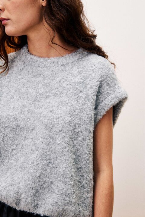 JERSEY SIN MANGAS JASMIN