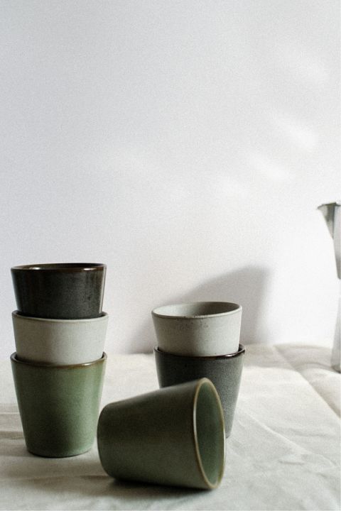 Madam Stoltz: Set de 6 Tazas de Gres 