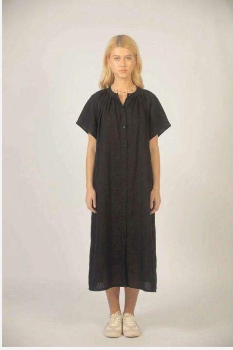 SEE U SOON: Vestido negro holgado