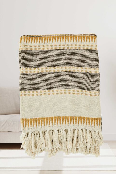 Madam Stoltz: Plaid MIEL