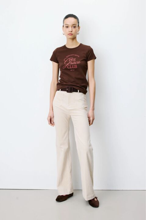 GRACE & MILA: CAMISETA CUELLO REDONDO CHOCOLATE