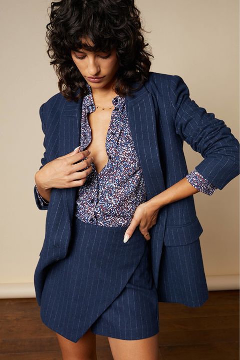 CAMISA FLORES AZUL MARINO